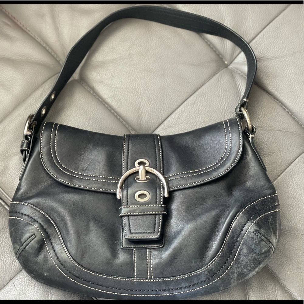 Authentic Coach Purse: black leather